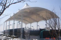 煙臺鳳凰山莊網(wǎng)球場膜結構-煙臺膜結構